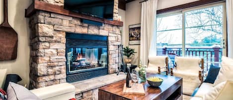 Smart-TV, Kamin