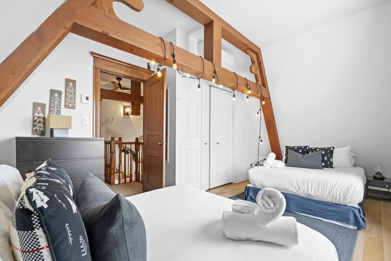 3 bedrooms, desk, iron/ironing board, free WiFi