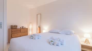 1 chambre, fer et planche à repasser, Wi-Fi, draps fournis