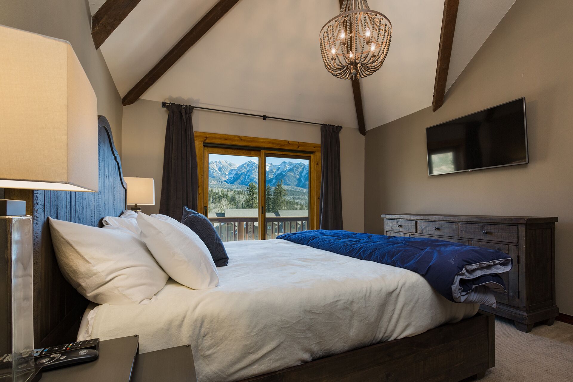 3 habitaciones, wifi gratis y ropa de cama 