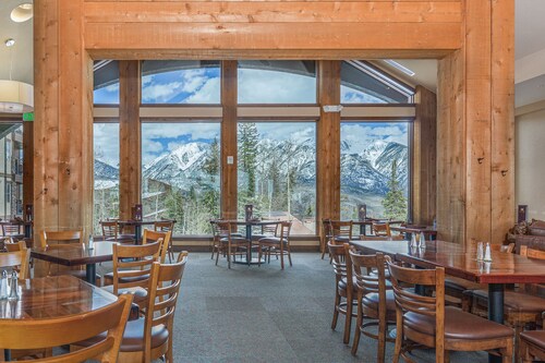 Penthouse in Purgatory Lodge - Views - Ski in/Out - Pool Table