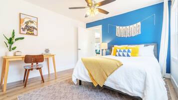 3 bedrooms, iron/ironing board, WiFi, bed sheets