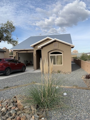 Exterior - Sparkling New Green Home - Martineztown (Albuquerque)