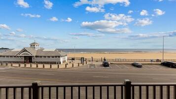 Accommodatie ligt op het strand