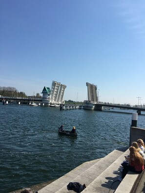 In Strandnähe, Liegestühle