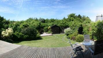 Buiten dineren