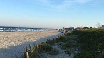 In Strandnähe, Liegestühle