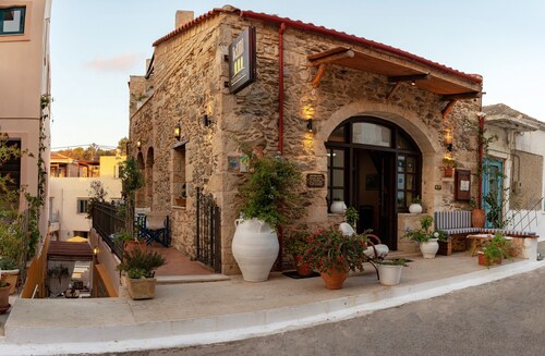  100m. away from the beach with large, impressive verandas and a majestic garden