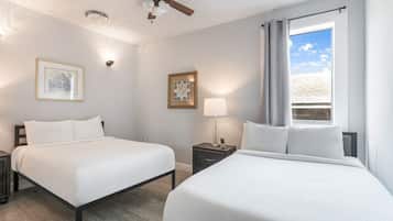 3 bedrooms, iron/ironing board, bed sheets, wheelchair access