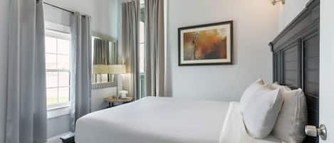5 bedrooms, iron/ironing board, bed sheets