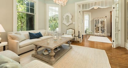 The Belle of Ball Street:  Walk to the beach from Galveston's Historic East End