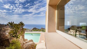 Outdoor pool - Design and charming villa with sea view in wild Gallura with private pool (Trinità d'Agultu e Vignola)