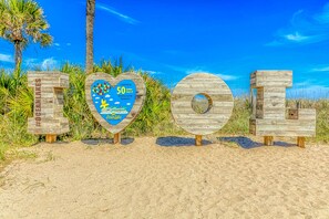 Beach nearby - Best LOCATION in OCEAN LAKES!!!  (Myrtle Beach)