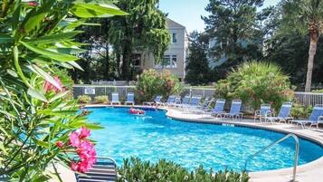 Indoor pool, outdoor pool