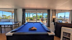 Games room - Abercrombie Ridge - Lux LODGE and Spa Retreat - Pet-friendly (Curraweela)