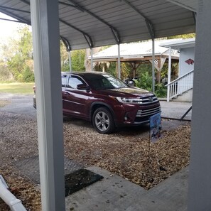 Property grounds - Bungalo off the Withlacooche (Dunnellon)