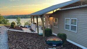 Unclassified image, 4 of 32, button - Douglas Lake, TN Lake View Retreat with lake access (Newport)