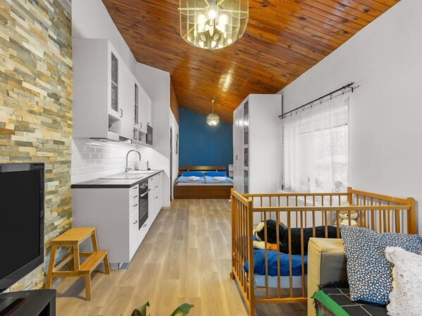 4 bedrooms, desk, internet - Desná v Jizerských horách by Interhome (Desná v Jizerských horách)