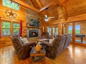 TV, peis, videospill og fotballspill