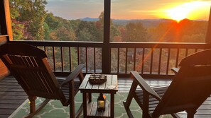 Property grounds - Sunrise on the Ridge - Mineral Bluff (Morganton)