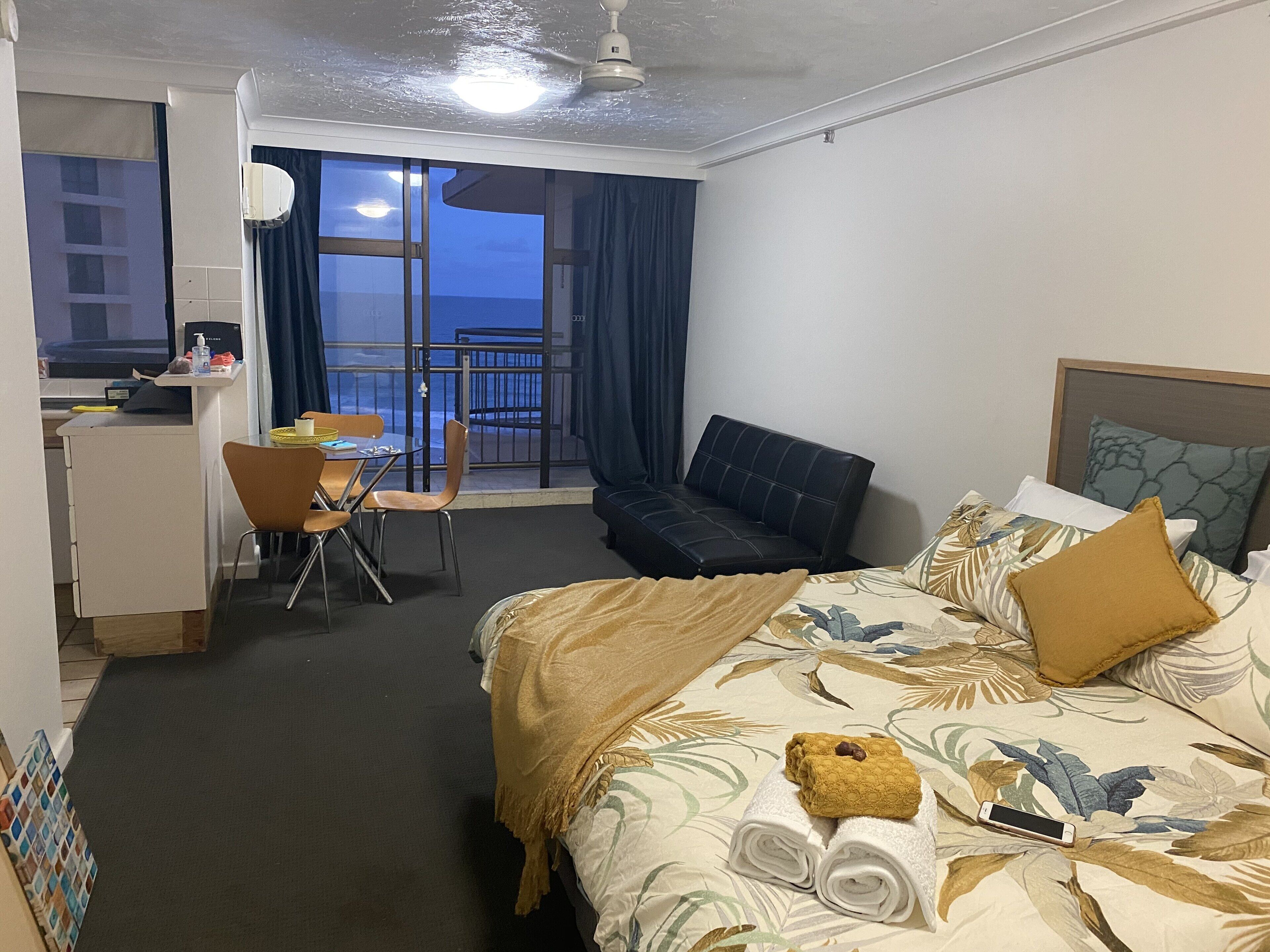 Sit back & enjoy these relaxing views - Unit 1 — image 13