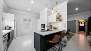Fridge, microwave, oven, dishwasher