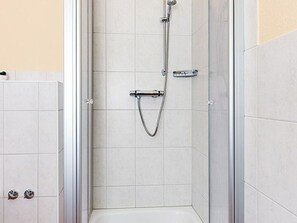 Dusche, Seife, Toilettenpapier