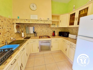 Fridge, microwave, oven, dishwasher - Charming Restored Miner's House, Private Garden, Close to Amenities and Outdoor Activities (Renazé)