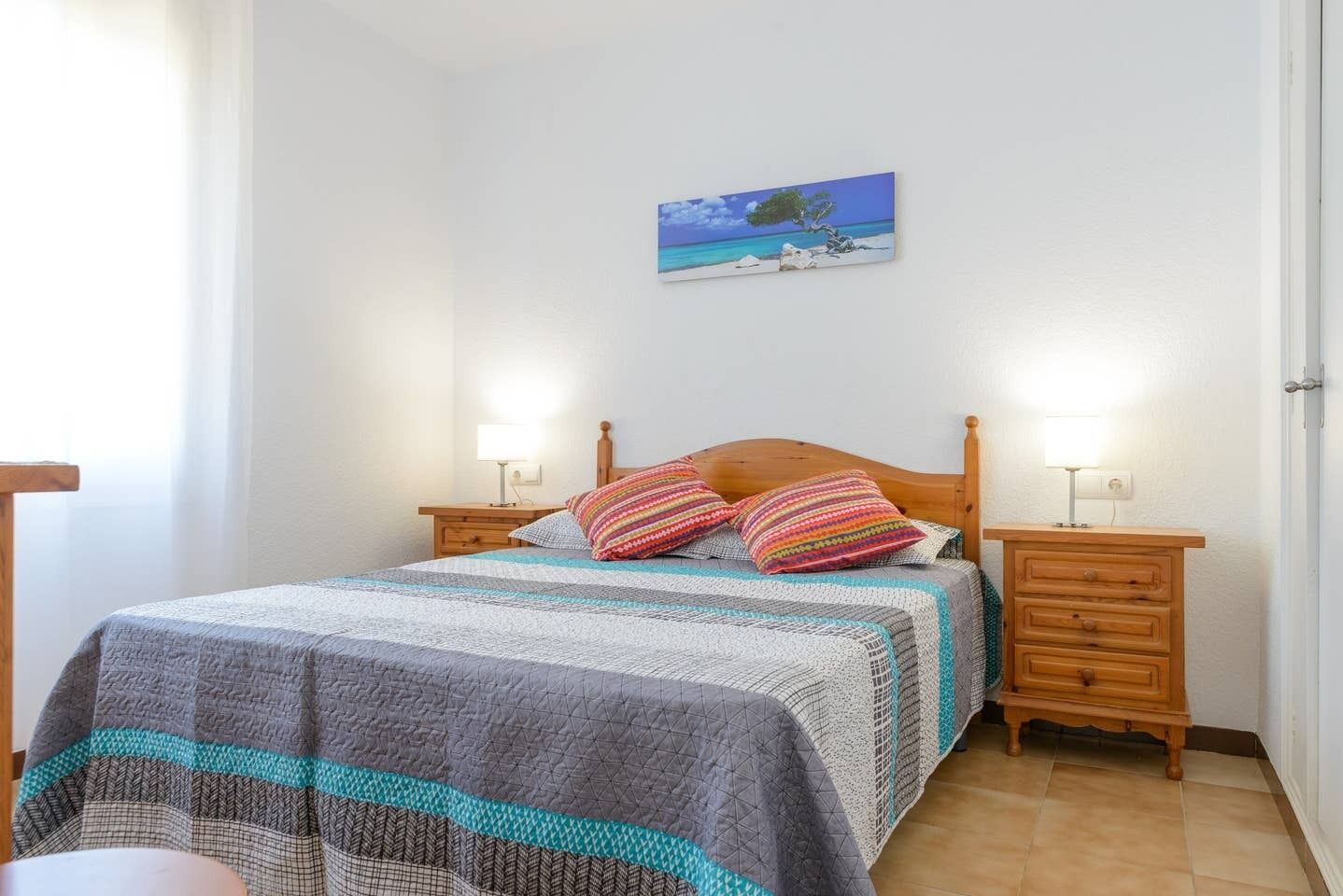 2 chambres, fer et planche à repasser, lit parapluie, Wi-Fi gratuit