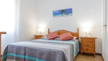 2 chambres, fer et planche Ă repasser, lit parapluie, Wi-Fi gratuit