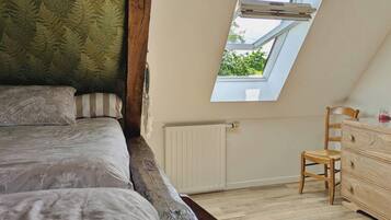 3 chambres, Wi-Fi gratuit, draps fournis