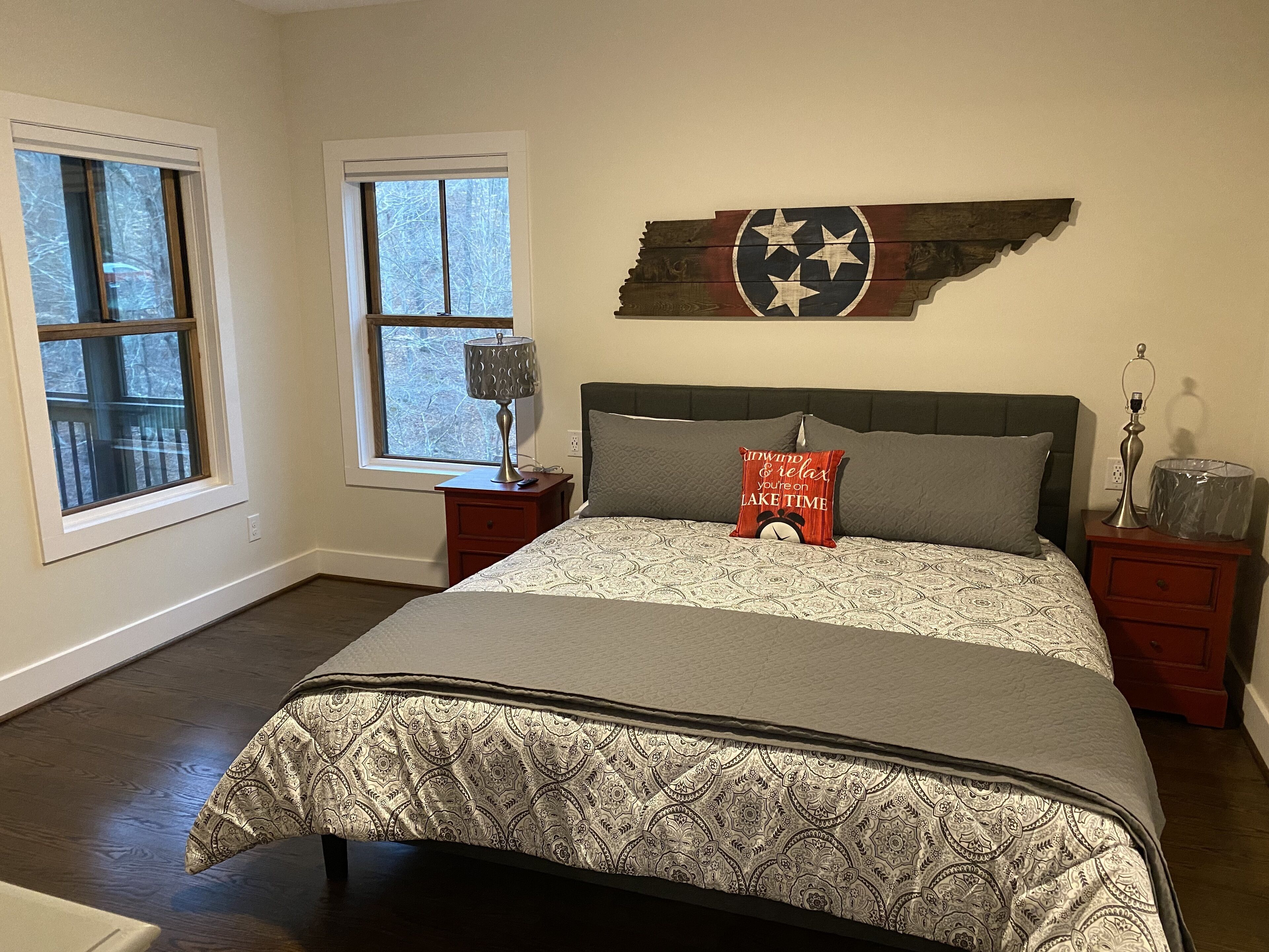 4 chambres, fer et planche à repasser, Wi-Fi gratuit, draps fournis