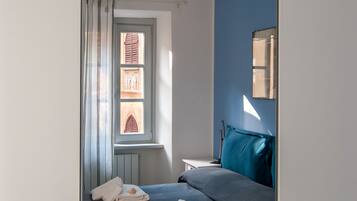 2 Schlafzimmer, Schreibtisch, Bügeleisen/Bügelbrett, kostenloses WLAN