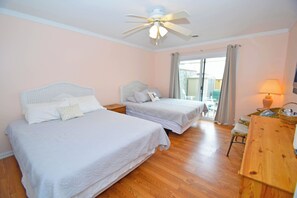 2 bedrooms, iron/ironing board, Internet