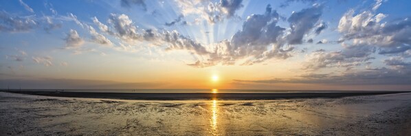 In Strandnähe, Liegestühle