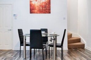 Hus | Spiseområde på rommet