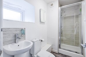 House | Bathroom