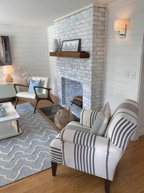 Smart TV, videogiochi, libri, stampante