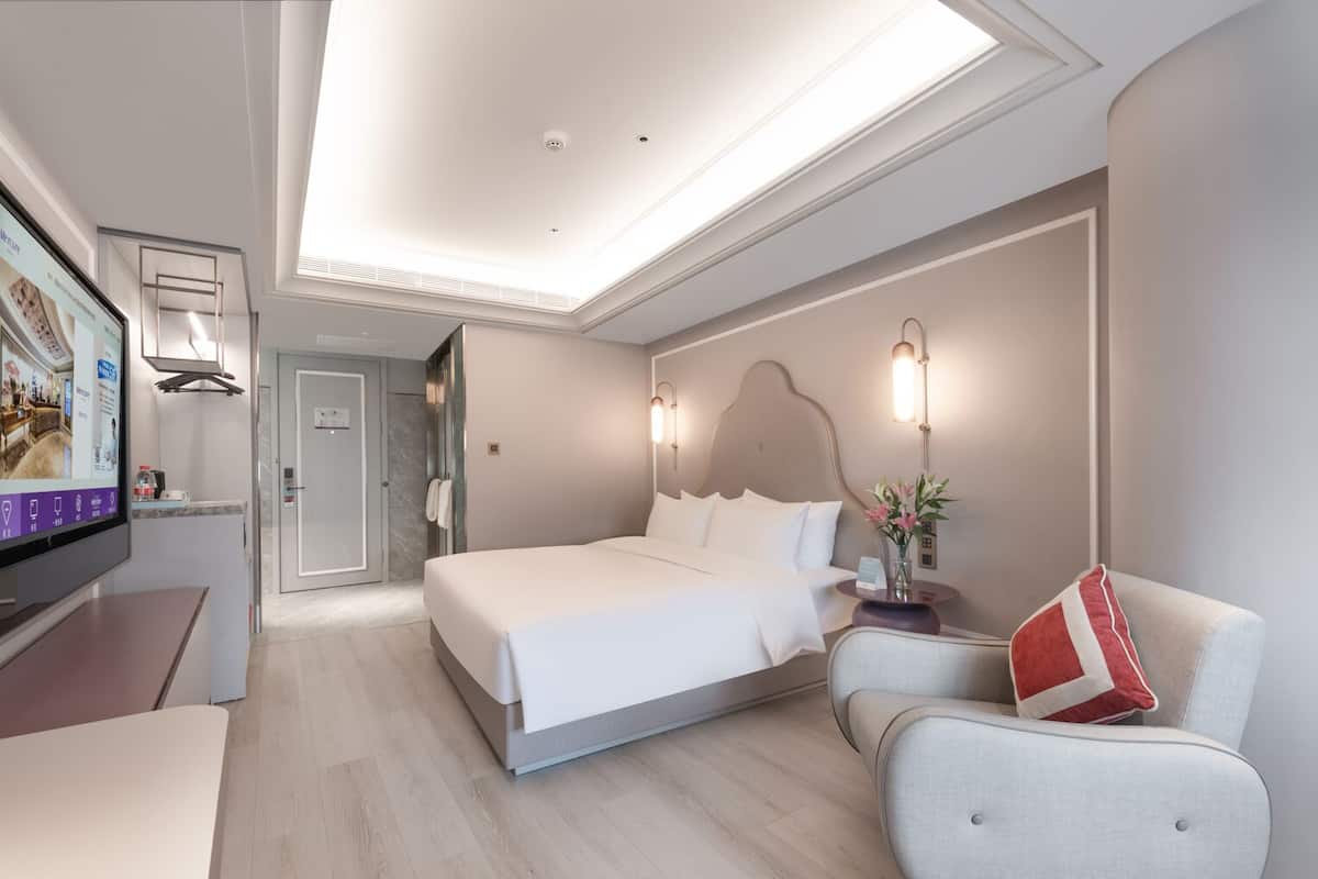 Minibar, sistema de insonorización, wifi gratis y ropa de cama
