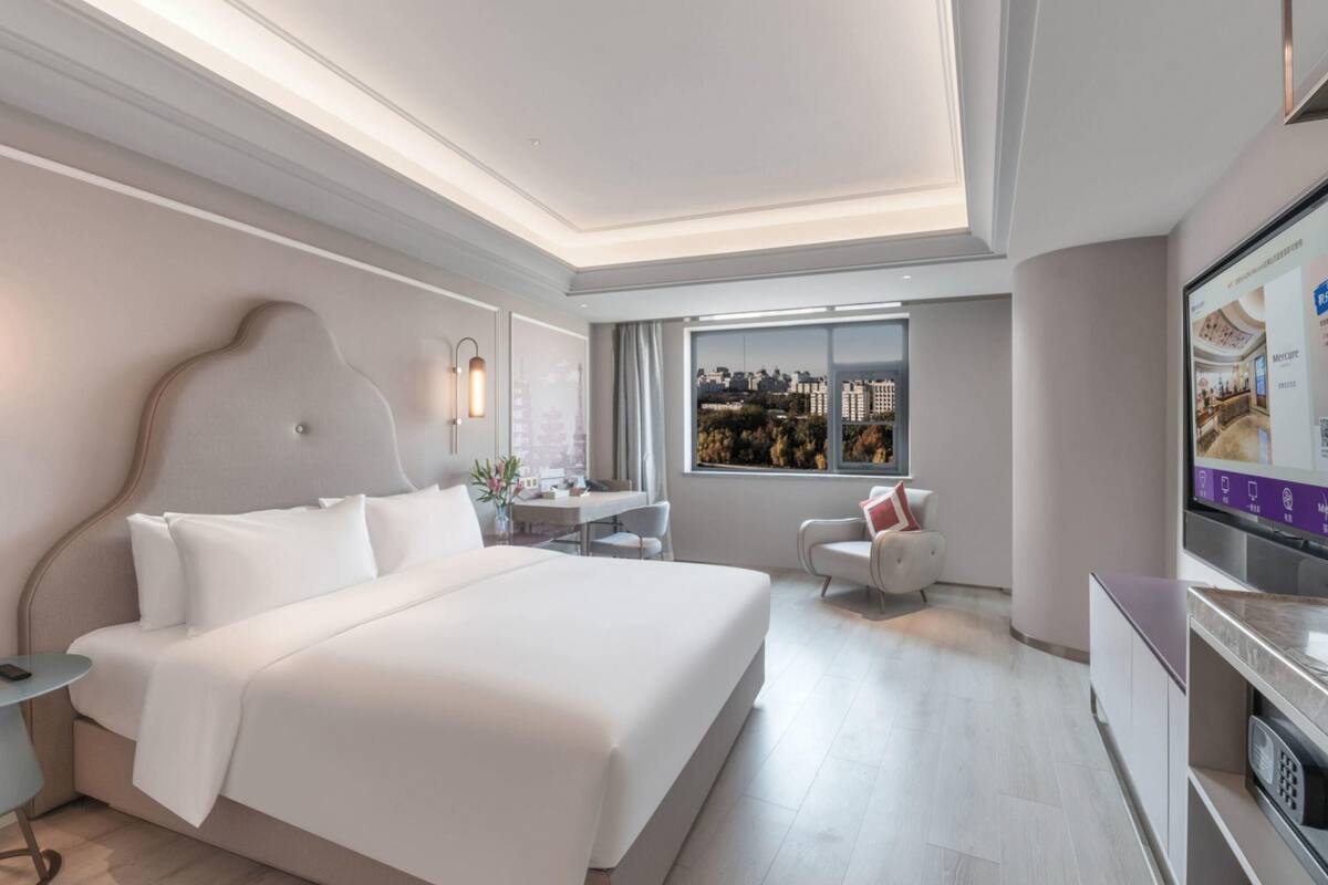 Habitación Deluxe, 1 cama de matrimonio grande | Minibar, sistema de insonorización, wifi gratis y ropa de cama