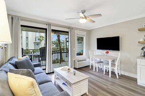 TV, lettore DVD, studio