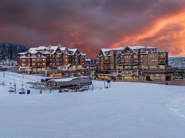 Exterior - Most sought after Ski-In/Ski-Out Resort on the Mountain (Breckenridge)