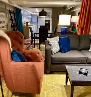 Smart-TV, Kamin, Streaming-Dienste