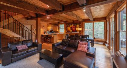 Cote Nord Tremblant Cozy 4 bedroom Log cabin
CITQ 234463