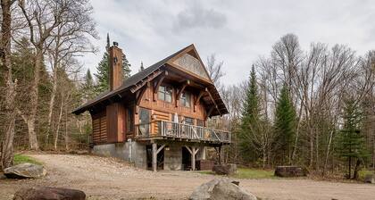 Cote Nord Tremblant Cozy 4 bedroom Log cabin
CITQ 234463