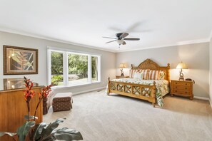 5 bedrooms, iron/ironing board, free WiFi, bed sheets
