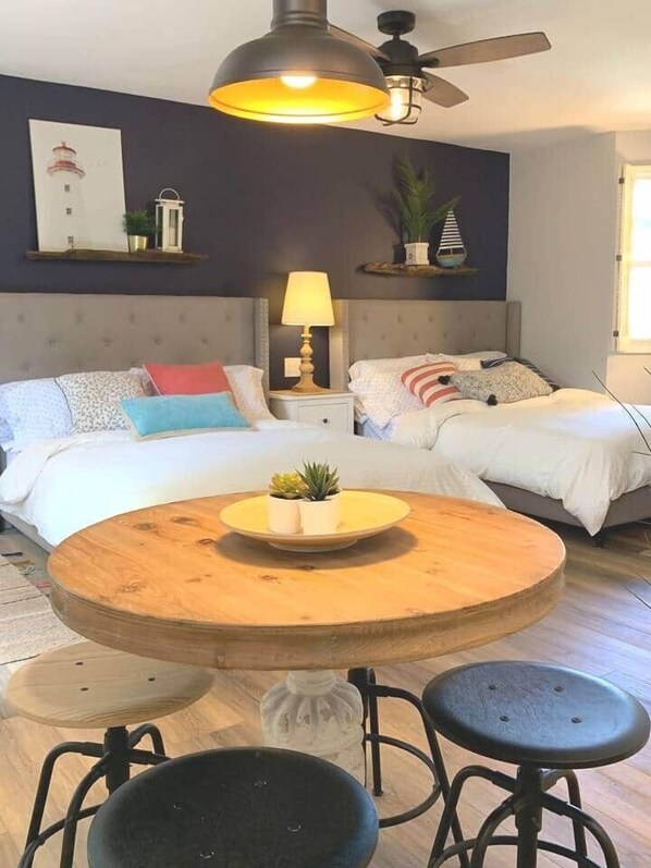 1 makuuhuone, työpöytä, silitysrauta/-lauta, ilmainen Wi-Fi