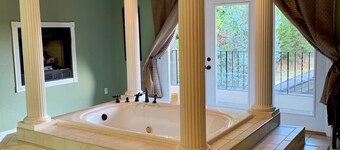 Splash in the Smokys !