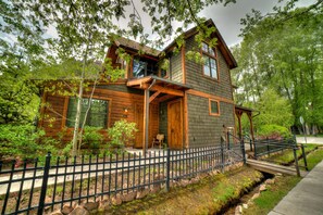 Exterior - Aspen Core Luxury Home / Most Luxurious King / Queen (Aspen)