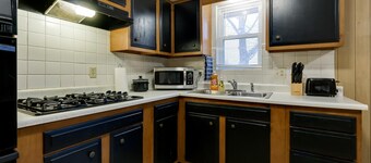 Lots Of Amenities & Very Clean 2-Bedroom Home!